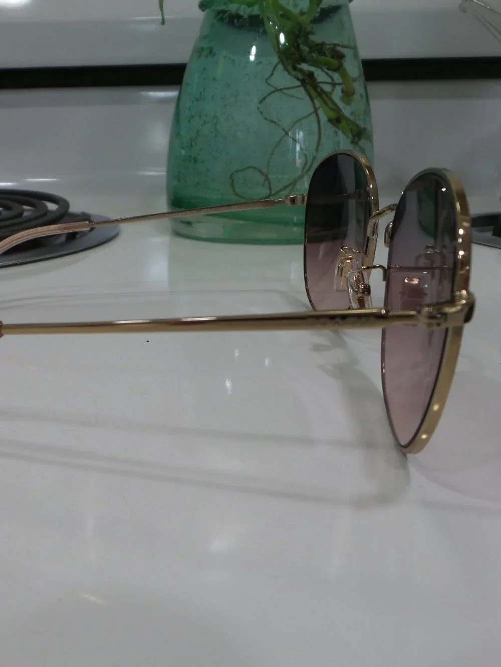 Coach HC7134 Shiny Light Gold Pink Gradient Sunglasses